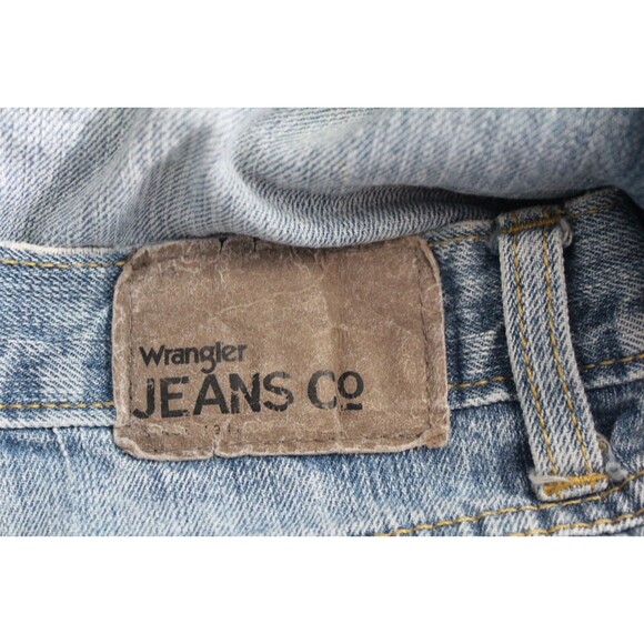 Wrangler Men's Relaxed Jeans - Light Blue - Picture 5 of 6
